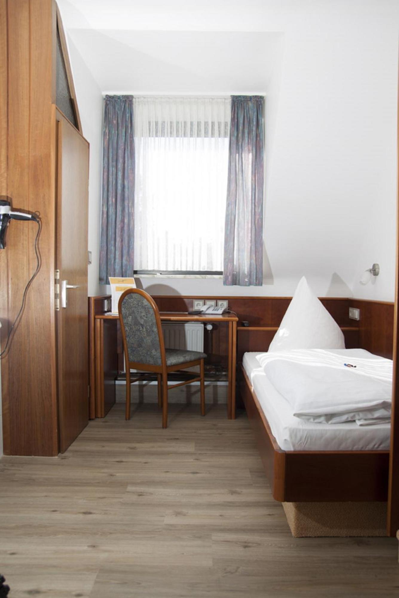 Hotel Bienefeld Korschenbroich Pokój zdjęcie